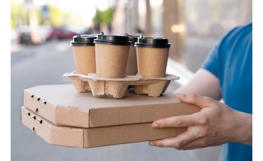 Soportes para vasos y bandejas porta-bebidas: comodidad en delivery